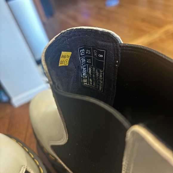 Dr. Martens Audrick Nappa Leather Platform Chelsea Boots Women’s Size 10 NWOT - Picture 4 of 6